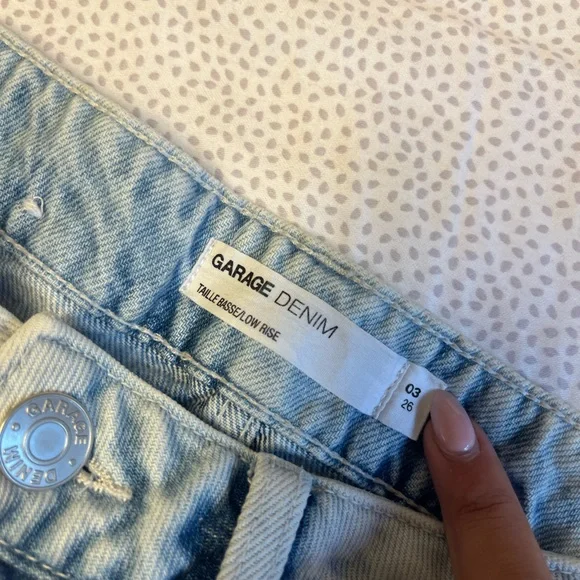 GARAGE SHORTS - Picture 2 of 5